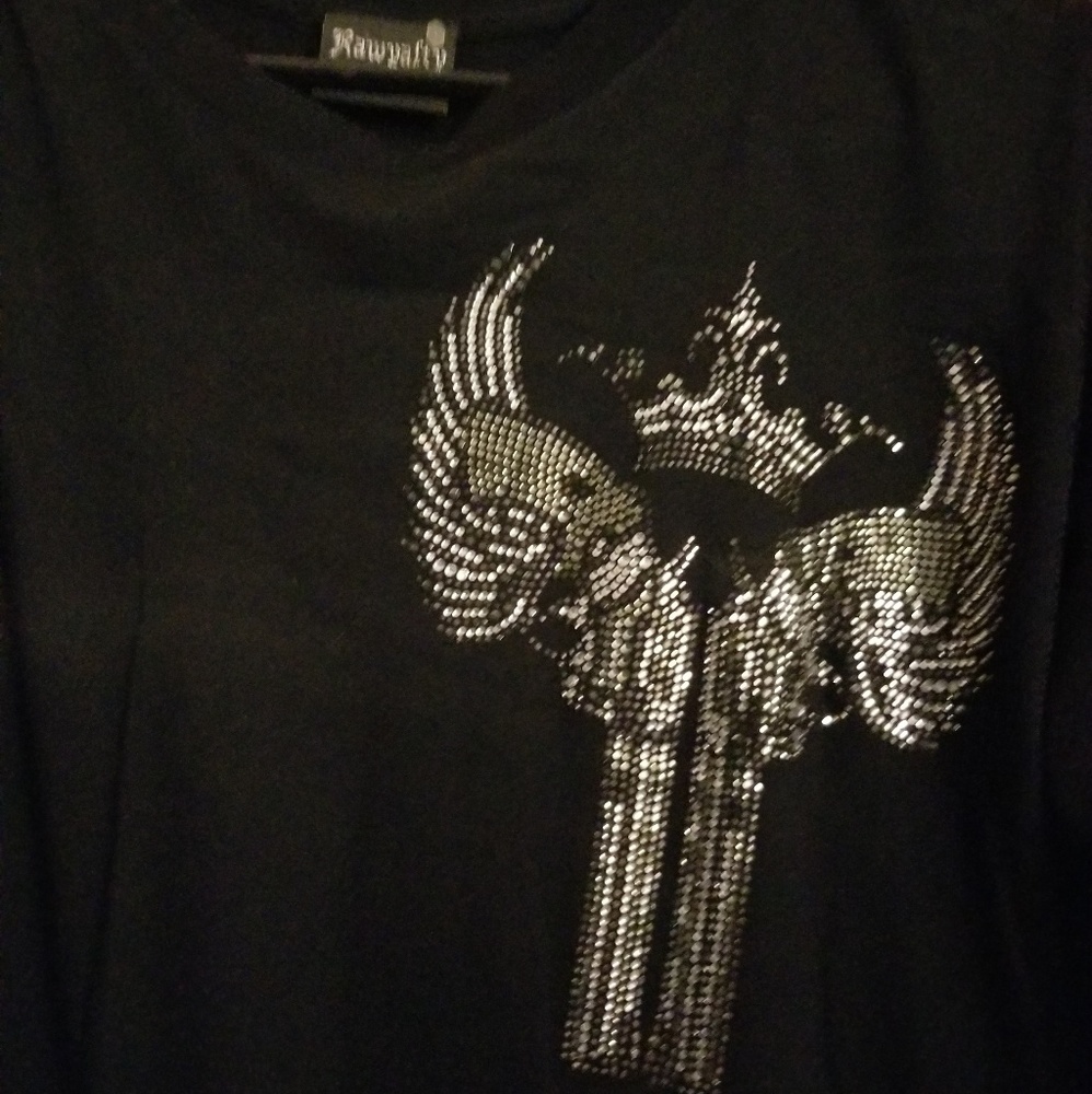 Clothes - Picture 2 of 2